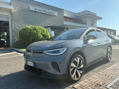 Usata VW ID.4 Pro Performance 150 kW (204 CV) 2023 Moonstone grey SUV
