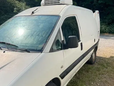 Usata Peugeot Expert 109 CV (80 kW) 2006 Bianco Furgone