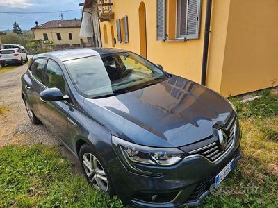 Brugt Renault Mégane IV 116 HK (85 kW) 2021 Grå Sedan