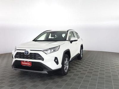 Usata Toyota RAV4 Hybrid Active 218 CV (160 kW) 2024 Bianco SUV