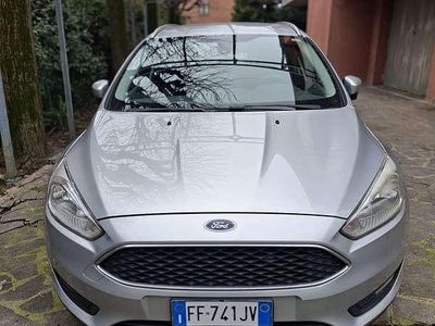 Usata Ford Focus Business Edition 120 CV (88 kW) 2016 Grigio Station wagon