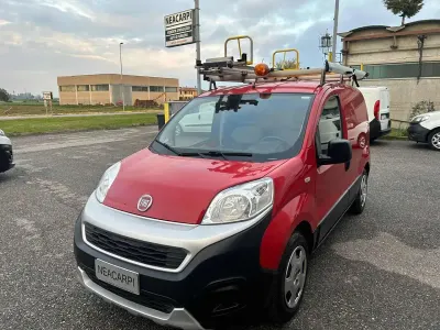 Usata Fiat Fiorino 95 CV (69 kW) 2017 Marrone Monovolume