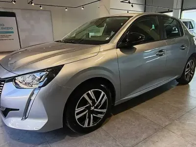 Usata Peugeot 208 Active 75 CV (55 kW) 2023 Grigio Utilitaria