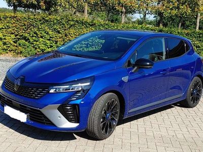 Usata Renault Clio V Esprit Alpine 145 CV (106 kW) 2023 Blu/azzurro Berlina