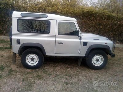 usata Land Rover Defender 90 2.4 TD SE SW - 2014