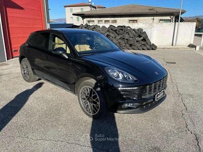Usata Porsche Macan 252 CV (185 kW) 2018 Nero SUV