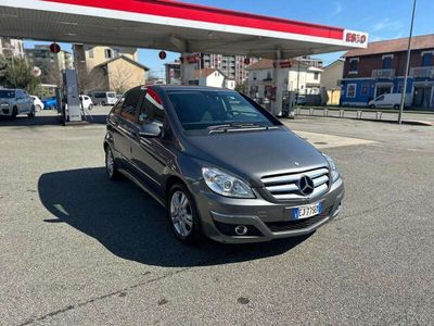 Mercedes A200