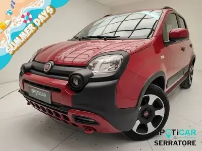 Usata Fiat Panda Cross Cross 70 CV (51 kW) 2024 Rosso Utilitaria