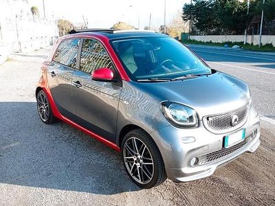 Usata Smart ForFour 90 CV (66 kW) 2018 Grigio Utilitaria
