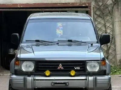 Usata Mitsubishi Pajero Top 150 CV (110 kW) 1992 SUV