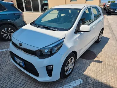 Usata Kia Picanto 67 CV (49 kW) 2018 Bianco Utilitaria