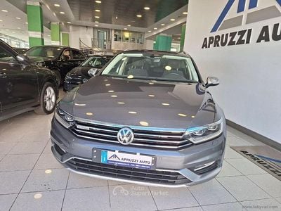 Usata VW Passat 190 CV (139 kW) 2016 Gray Station wagon