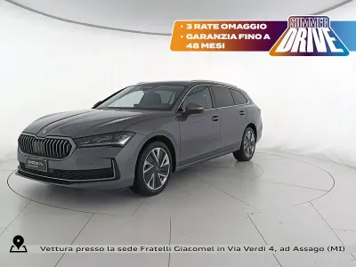 Usata Skoda Superb Style 150 CV (110 kW) 2025 Gray Station wagon