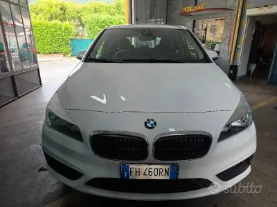 Usata BMW 216 Active Tourer Luxury Line 102 CV (75 kW) 2017 Bianco Monovolume