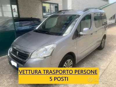 Usata Peugeot Partner Tepee Active 99 CV (72 kW) 2017 Grigio Monovolume