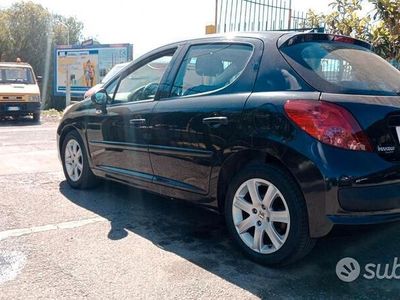 usata Peugeot 207 - 2008 1.6 diesel 5 porte