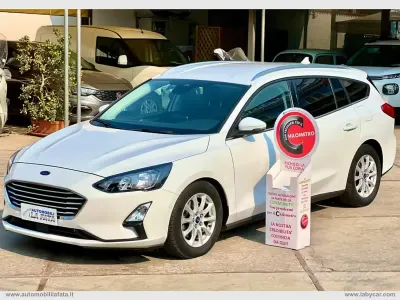Usata Ford Focus 120 CV (88 kW) 2019 Bianco Station wagon
