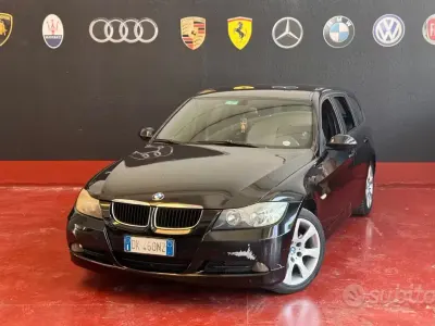 Usata BMW 318 M Sport 122 CV (89 kW) 2007 Nero Station wagon