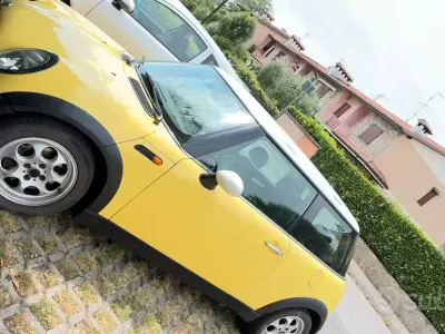 Usata Mini Cooper 116 CV (85 kW) 2004 Giallo Utilitaria