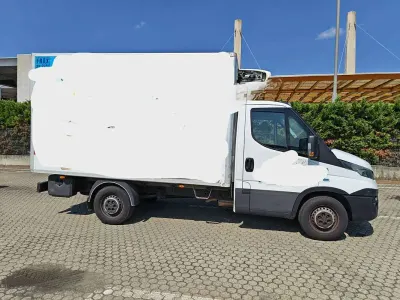 Usata Iveco Daily 140 CV (102 kW) 2017 Bianco Furgone
