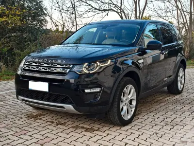 Usata Land Rover Discovery 5 179 CV (131 kW) 2017 Nero SUV