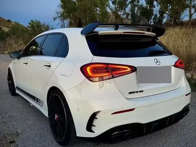 Käytetty Mercedes A250 Premium 224 HP (164 kW) 2020 Valkoinen Sedan