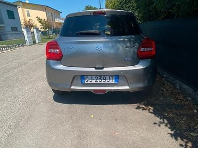 Usata Suzuki Swift 2021 Grigio Utilitaria