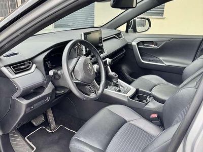 Second-hand Toyota RAV4 Hybrid Style 178 CP (130 kW) 2019 SUV