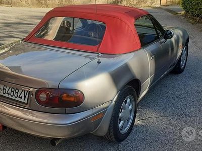Usata Mazda MX5 116 CV (85 kW) 1992 Grigio Cabrio