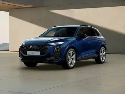 Nuova Audi Q3 Ambiente 150 CV (110 kW) 2026 Blu navarra metallizzato SUV
