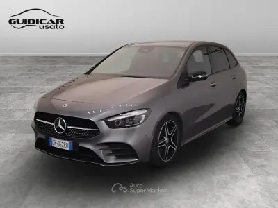 Usata Mercedes B180 Advanced Plus 116 CV (85 kW) 2023 Grigio Monovolume