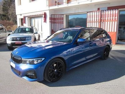 Usata BMW 320e M Sport 190 CV (139 kW) 2022 Blu Station wagon