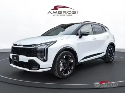 Nuova Kia Sportage 239 CV (175 kW) 2026 Deluxe white SUV