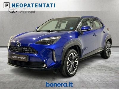 Usata Toyota Yaris Cross Lounge 116 CV (85 kW) 2022 Blu SUV