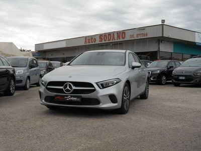 Usata Mercedes A180 Executive 116 CV (85 kW) 2018 Argento Berlina