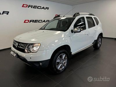 Usata Dacia Duster Lauréate 110 CV (80 kW) 2017 Bianco SUV