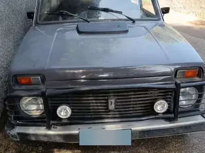 Usata Lada niva 75 CV (55 kW) 2004 SUV