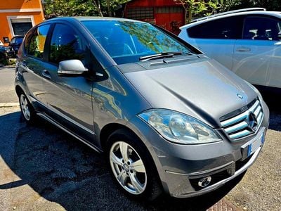 Occasion Mercedes A180 Avantgarde 108 ch (79 kW) 2011 Argent Berline