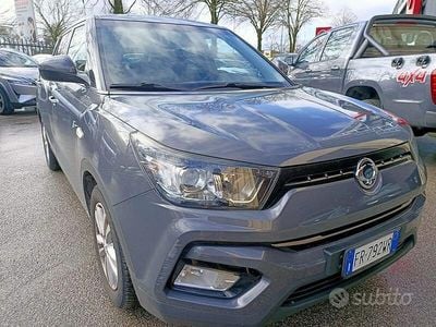 Usata Ssangyong (KGM) Tivoli 116 CV (85 kW) 2018 Grigia SUV
