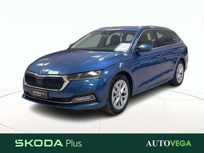 Usata Skoda Octavia Style 150 CV (110 kW) 2021 Blu pastello Station wagon