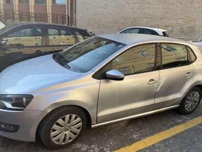 Usata VW Polo Comfortline 69 CV (50 kW) 2011 Grigio Utilitaria