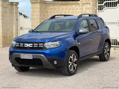 Usata Dacia Duster Journey 116 CV (85 kW) 2023 Blu SUV