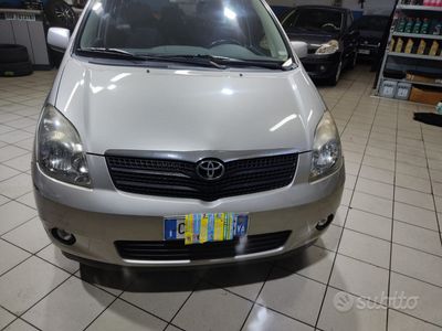 usata Toyota Corolla (2200 per neopatentati