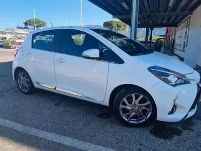 Usata Toyota Yaris