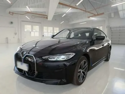 Usata BMW i4 Sport Line 105 kW (143 CV) 2022 Nero Berlina