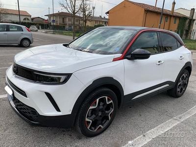 Usata Opel Mokka GS Line 131 CV (96 kW) 2022 Bianco SUV