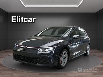 Usata VW Golf VIII GTI 245 CV (180 kW) 2024 Grigio Berlina