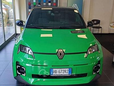 Nouvelle Renault 5 E-Tech Komfort 106 ch (77 kW) 2026 Vert Berline