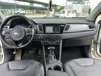 usata Kia Niro 2017 hibrid 1600cc