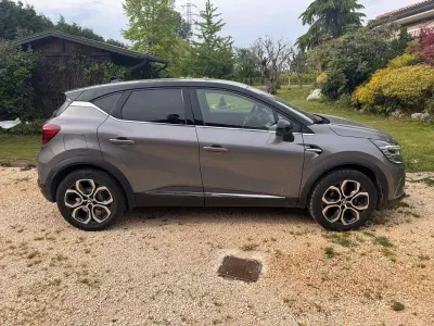 Usata Renault Captur Techno 101 CV (74 kW) 2023 SUV